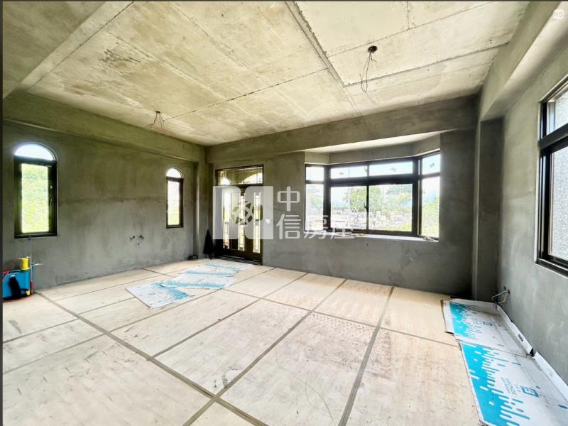 七賢國小.歐風電梯農舍房屋室內格局與周邊環境