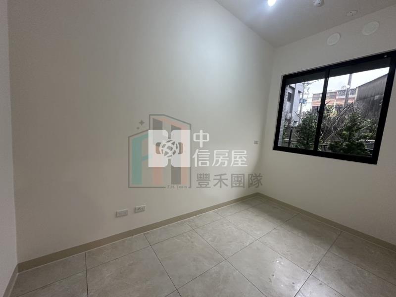 【豐禾】近A19觀音新坡商圈兩房+車位露臺戶房屋室內格局與周邊環境