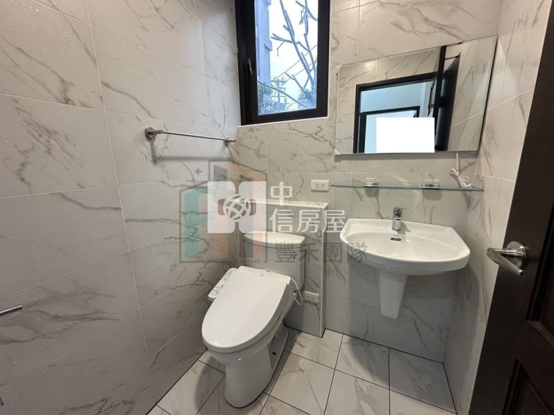 【豐禾】近A19觀音新坡商圈兩房+車位露臺戶房屋室內格局與周邊環境