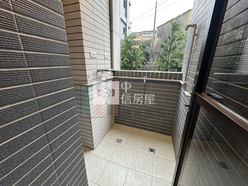 【豐禾】近A19觀音新坡商圈兩房+車位露臺戶房屋室內格局與周邊環境