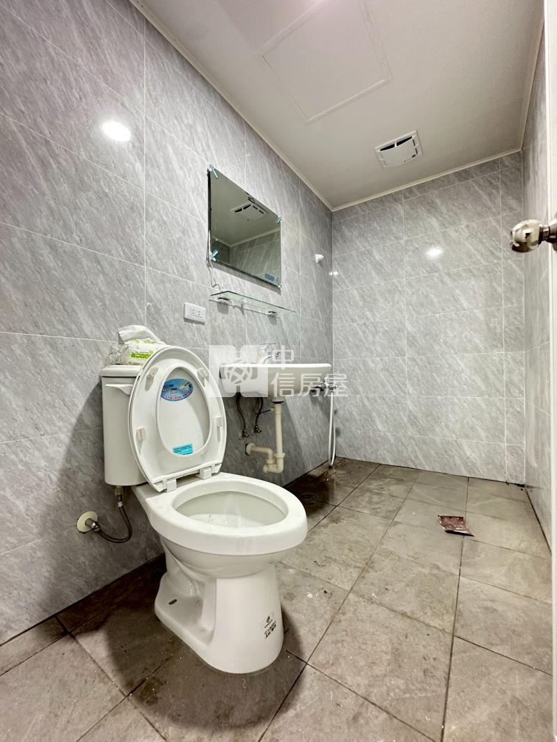 中山醫旁全新整理三房邊間柱邊超大平車房屋室內格局與周邊環境