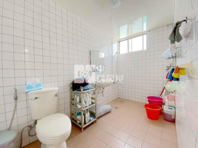民富國小採光大三房房屋室內格局與周邊環境
