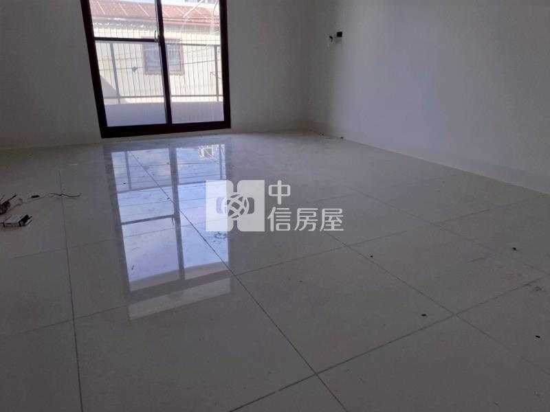海中街全新整修透天厝房屋室內格局與周邊環境