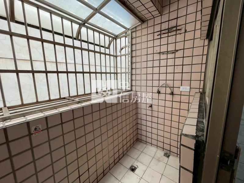 正大湳商圈大3房華廈房屋室內格局與周邊環境