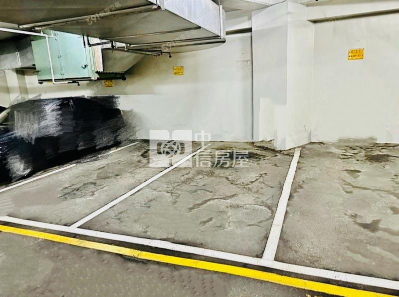 東區東宮巨星二期四房平車房屋室內格局與周邊環境