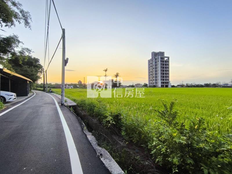 【新世紀】月眉公園大面寬美農地房屋室內格局與周邊環境