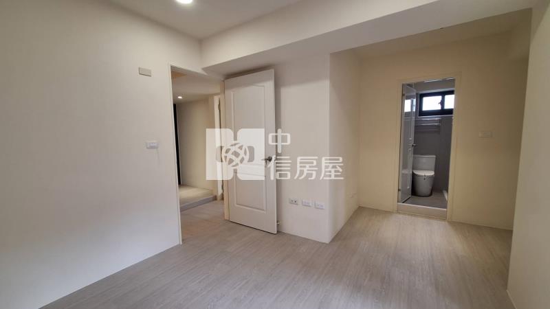 南區興大國圖美裝三房車位房屋室內格局與周邊環境