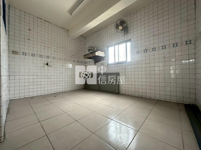新仁路商圈!生意強強滾賺錢透店房屋室內格局與周邊環境