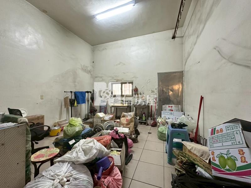 新仁路商圈!生意強強滾賺錢透店房屋室內格局與周邊環境