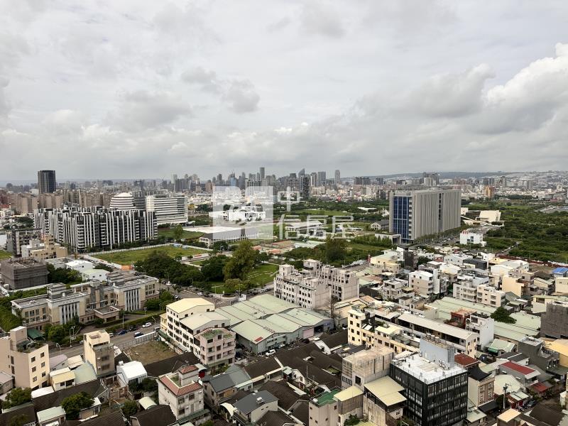 帝璟謙和大露台視野戶房屋室內格局與周邊環境