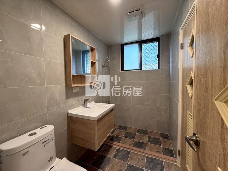 東區稀有學區低總價溫馨兩房房屋室內格局與周邊環境