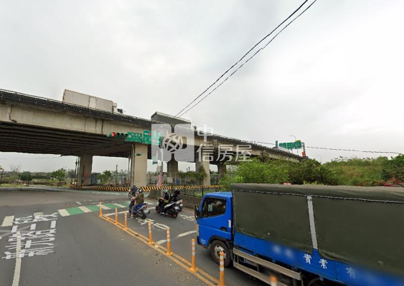 【新世紀】南勢重劃區前院停車金店墅房屋室內格局與周邊環境