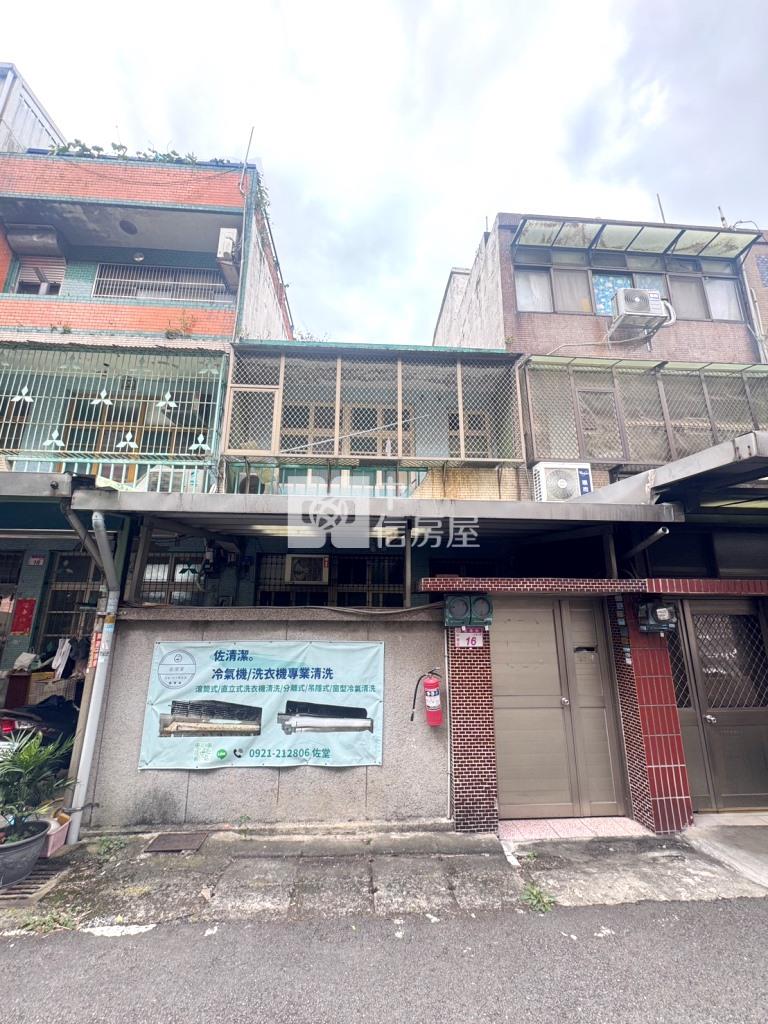 【新世紀】體育園區捷運綠線G27透天房屋室內格局與周邊環境