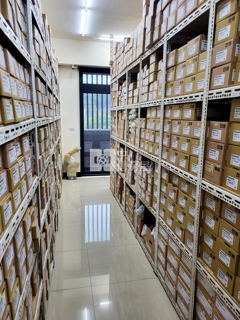 【新世紀】南勢重劃區雙面臨路大地坪電梯辦公店墅房屋室內格局與周邊環境