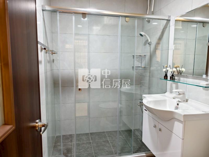 忠福華廈房屋室內格局與周邊環境