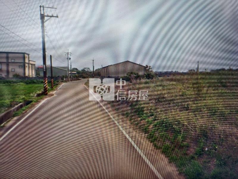 新屋東福路旁農舍房屋室內格局與周邊環境