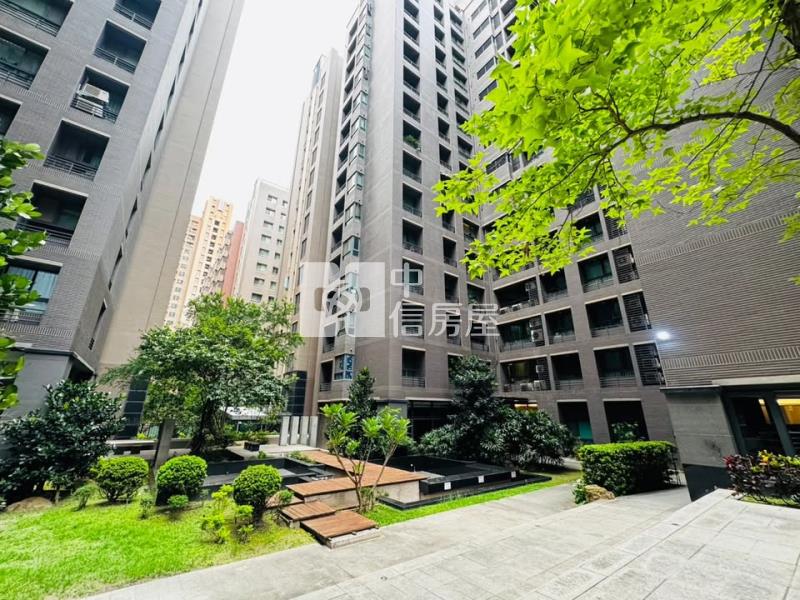 藍海帝國超美美3房房屋室內格局與周邊環境