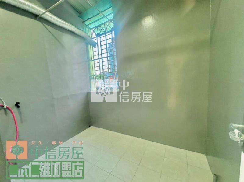 後驛自帶車庫翻新公寓一+夾房屋室內格局與周邊環境