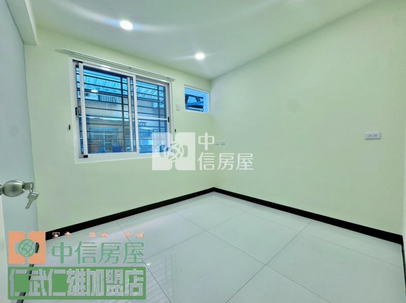 武廟商圈靜巷翻新公寓一樓房屋室內格局與周邊環境