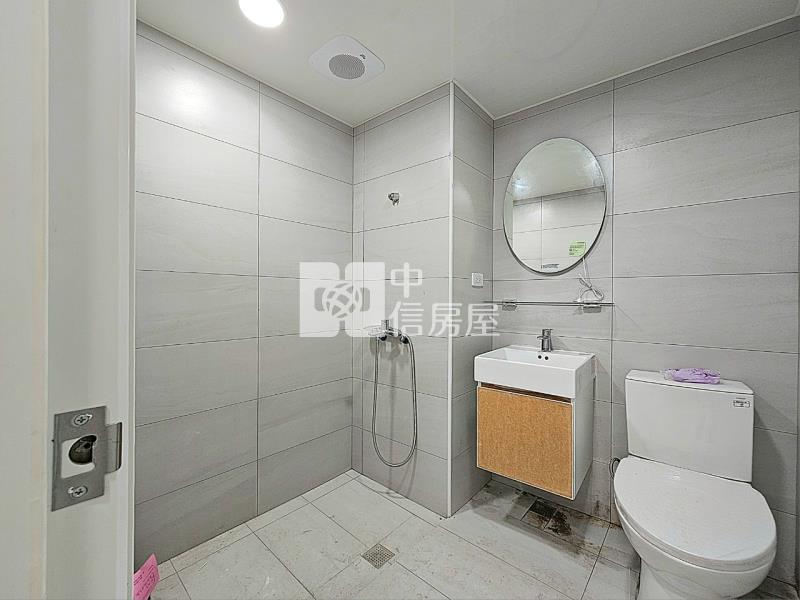 柳川河畔低總價採光套房房屋室內格局與周邊環境