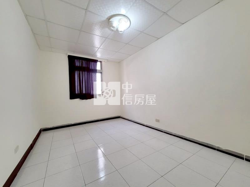 中豐路旁公寓二樓房屋室內格局與周邊環境