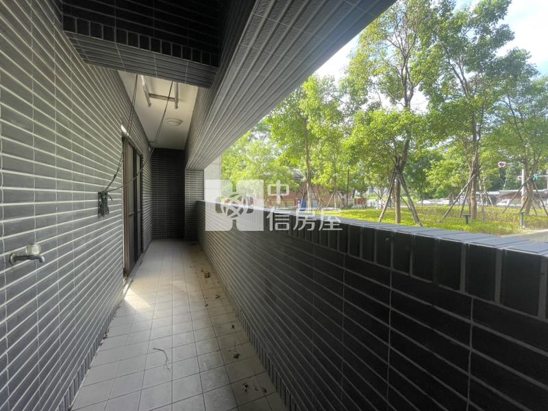 【安家】竹北高鐵特區和發優創客邊間大面寬店面房屋室內格局與周邊環境