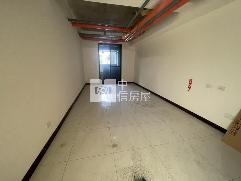 【安家】竹北高鐵特區和發優創客邊間大面寬店面房屋室內格局與周邊環境
