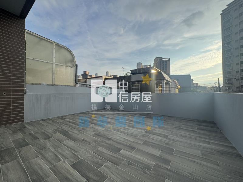 【新夢想】埔心文化街邊間大露臺整新美透天房屋室內格局與周邊環境
