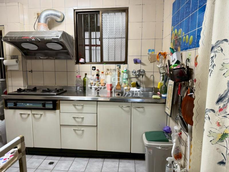 文化國小透天房屋室內格局與周邊環境