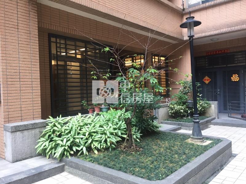 喜來登商圈閱讀台大三房平車房屋室內格局與周邊環境