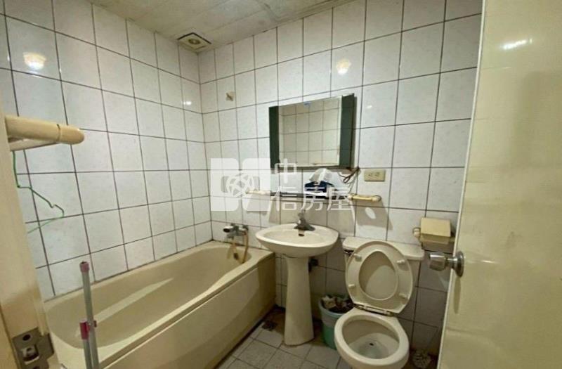 台北新都凱撒三房房屋室內格局與周邊環境