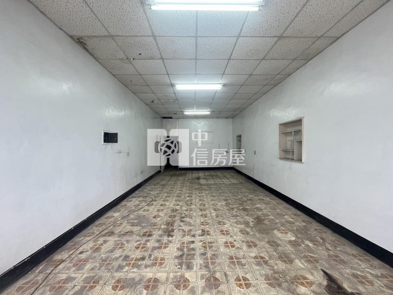 橋頭絕無僅有高挑透天房屋室內格局與周邊環境