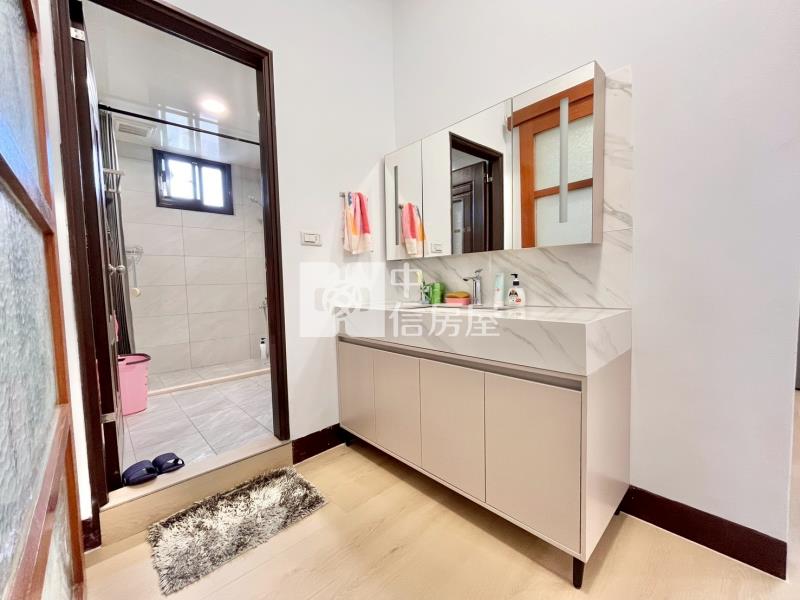 重劃區電梯3改2房車房屋室內格局與周邊環境