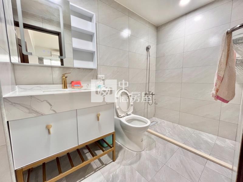 重劃區電梯3改2房車房屋室內格局與周邊環境