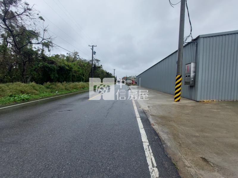 近觀音草漯合法廠房-交通用地房屋室內格局與周邊環境