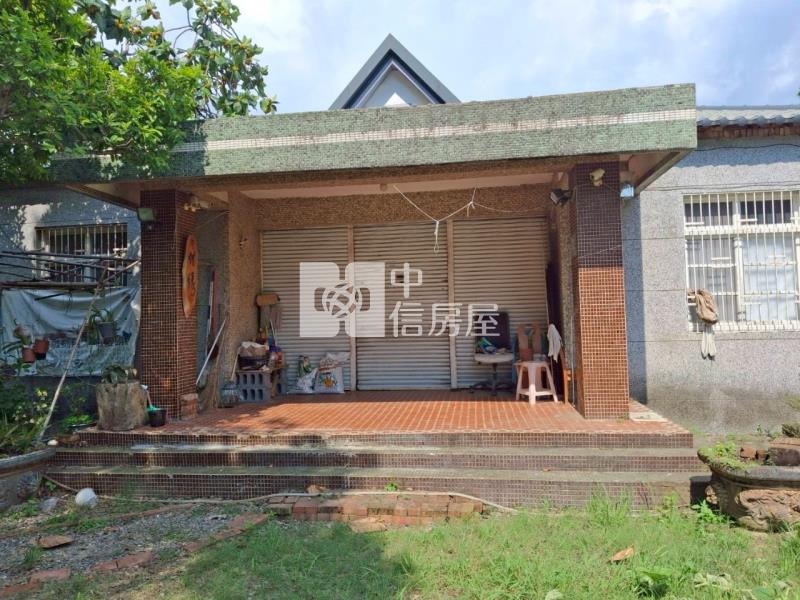 官田烏山頭交流道旁有合法農舍都內農地房屋室內格局與周邊環境