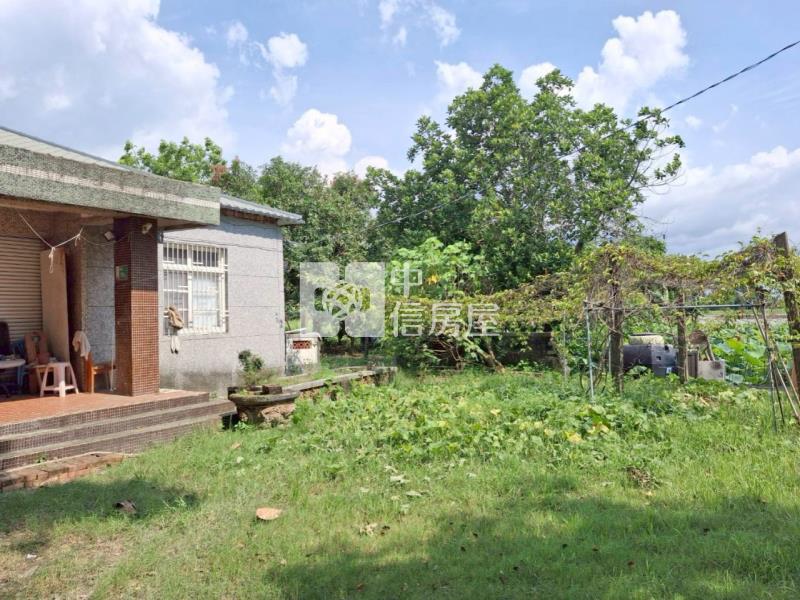 官田烏山頭交流道旁有合法農舍都內農地房屋室內格局與周邊環境