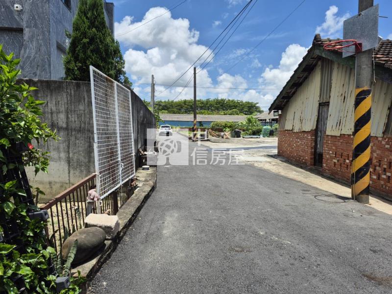 安定段持分建地房屋室內格局與周邊環境