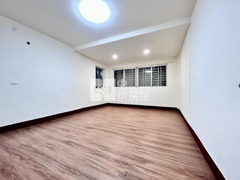 科博館精美車庫透天房屋室內格局與周邊環境