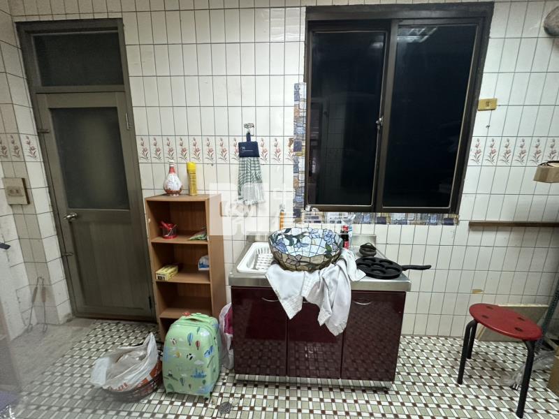 平鎮宋屋國小商業區金透店房屋室內格局與周邊環境