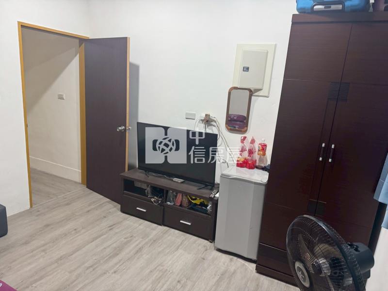 影城旁優質透天房屋室內格局與周邊環境
