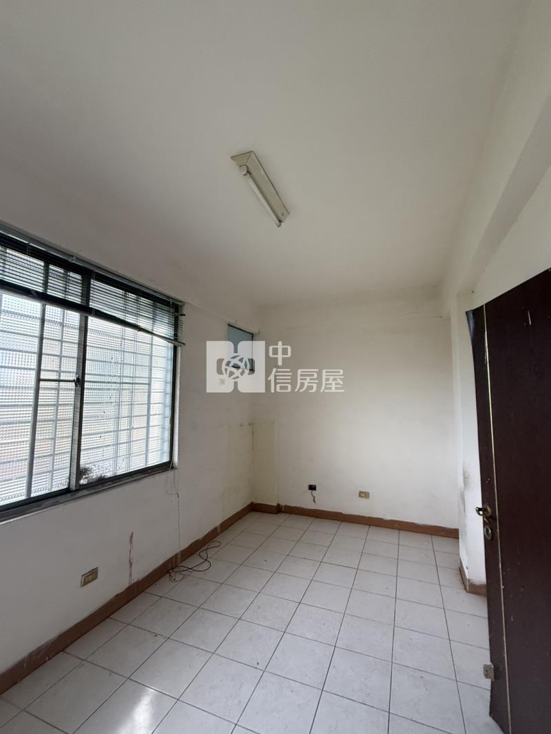 比佛利山莊房屋室內格局與周邊環境