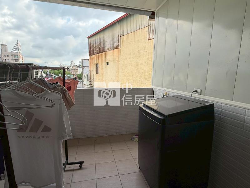 友愛路店住房屋室內格局與周邊環境