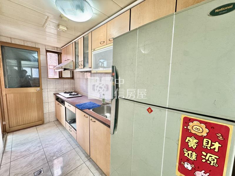 北帝國觀天~方正漂亮三房房屋室內格局與周邊環境