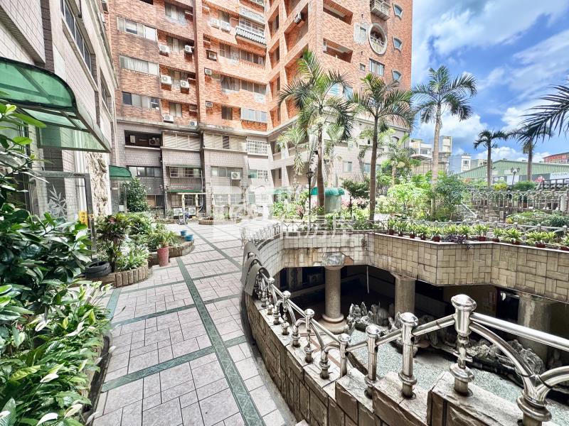北帝國觀天~方正漂亮三房房屋室內格局與周邊環境