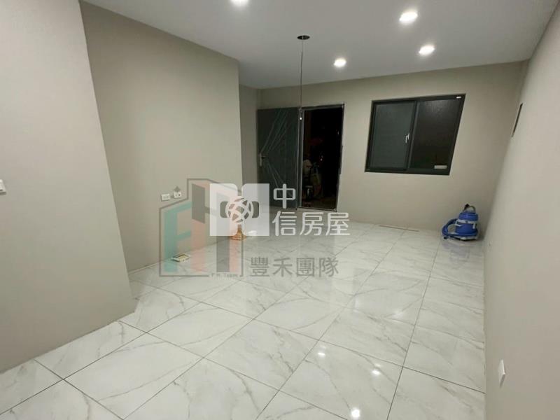 【豐禾】平鎮近育達高中整新美透天房屋室內格局與周邊環境
