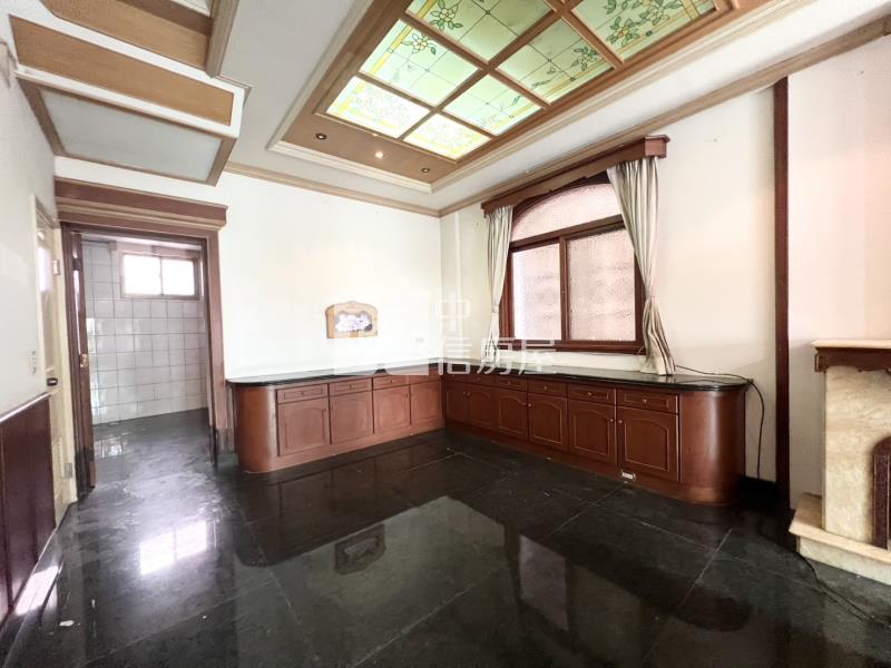 奇美博物館傳統車墅房屋室內格局與周邊環境