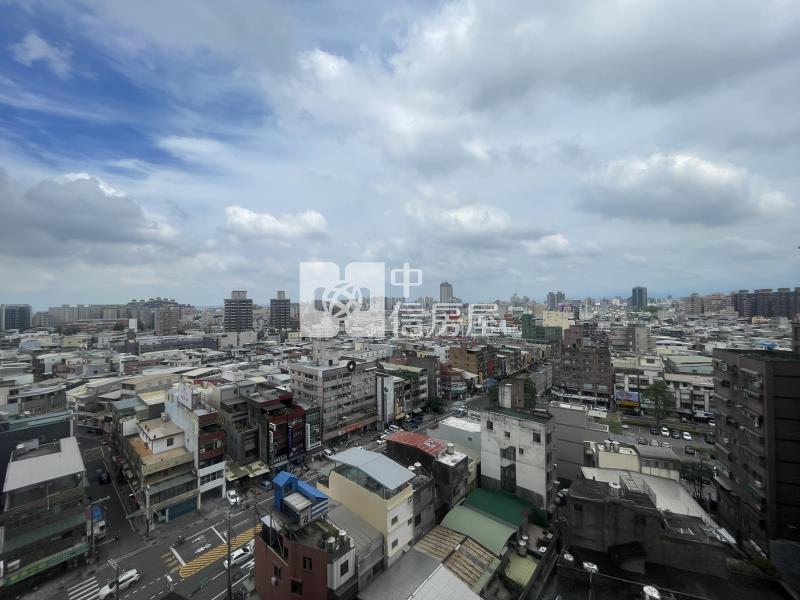 玉山景觀裝潢3改2房車房屋室內格局與周邊環境