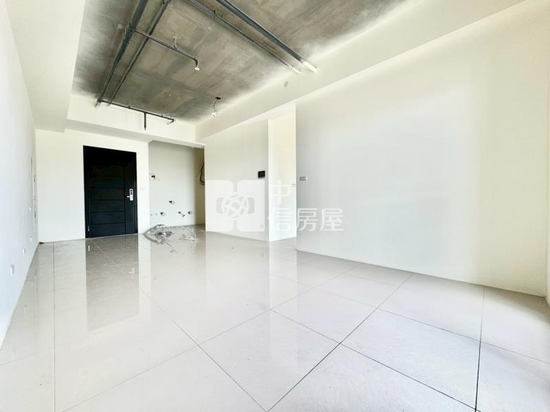 春福興波三房帝王戶雙平車房屋室內格局與周邊環境