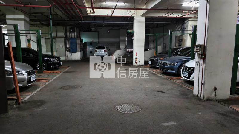 維多莉亞華廈房屋室內格局與周邊環境